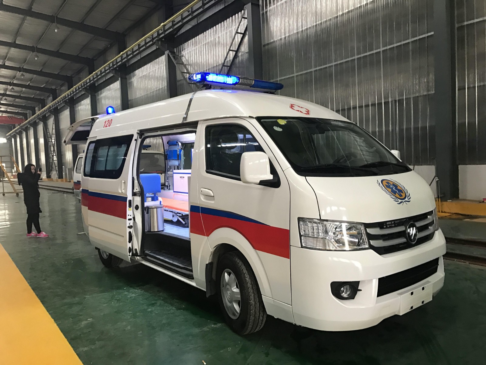 黄平县救护车转院